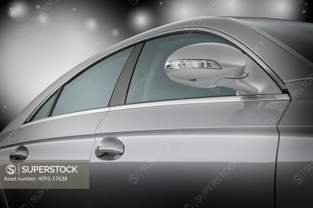 2005 Mercedes-Benz CLS500 window detail
