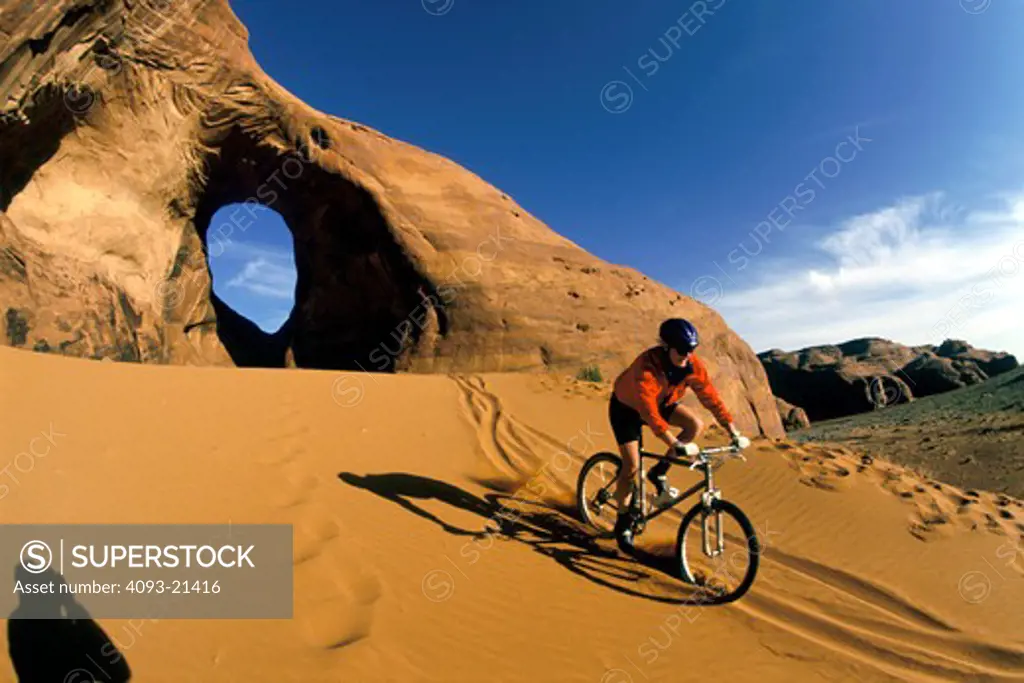 Bike Utah sand dunes