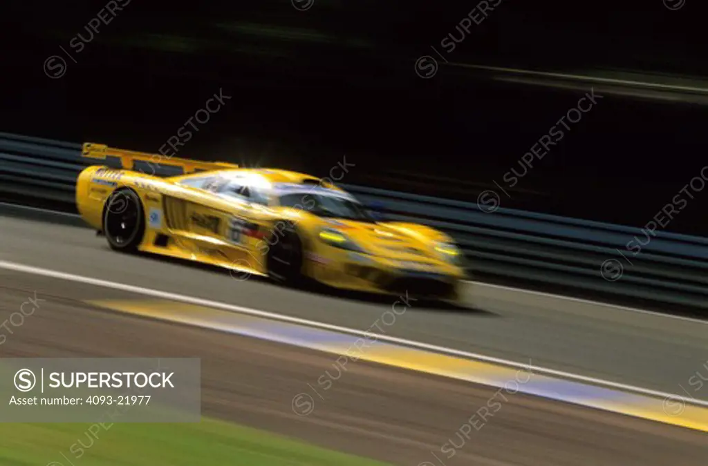 Saleen S7 yellow Le Mans curb