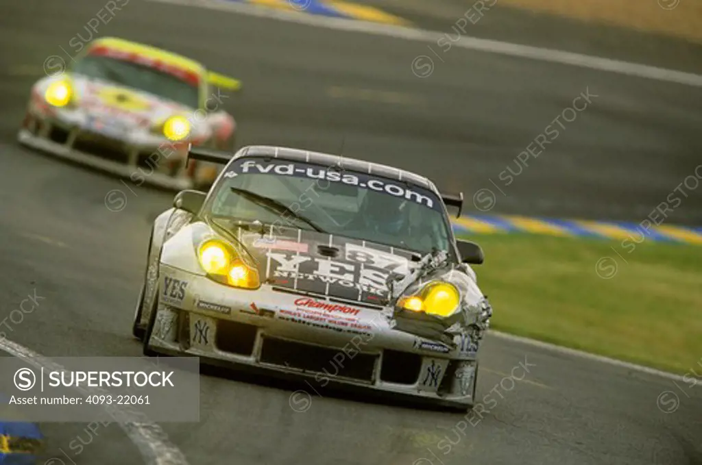 Porsche 911 GT3 RS silver black headlights Le Mans