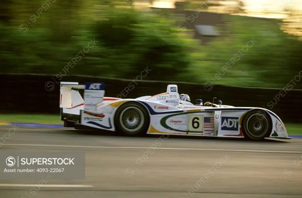 Audi R8 white Le Mans
