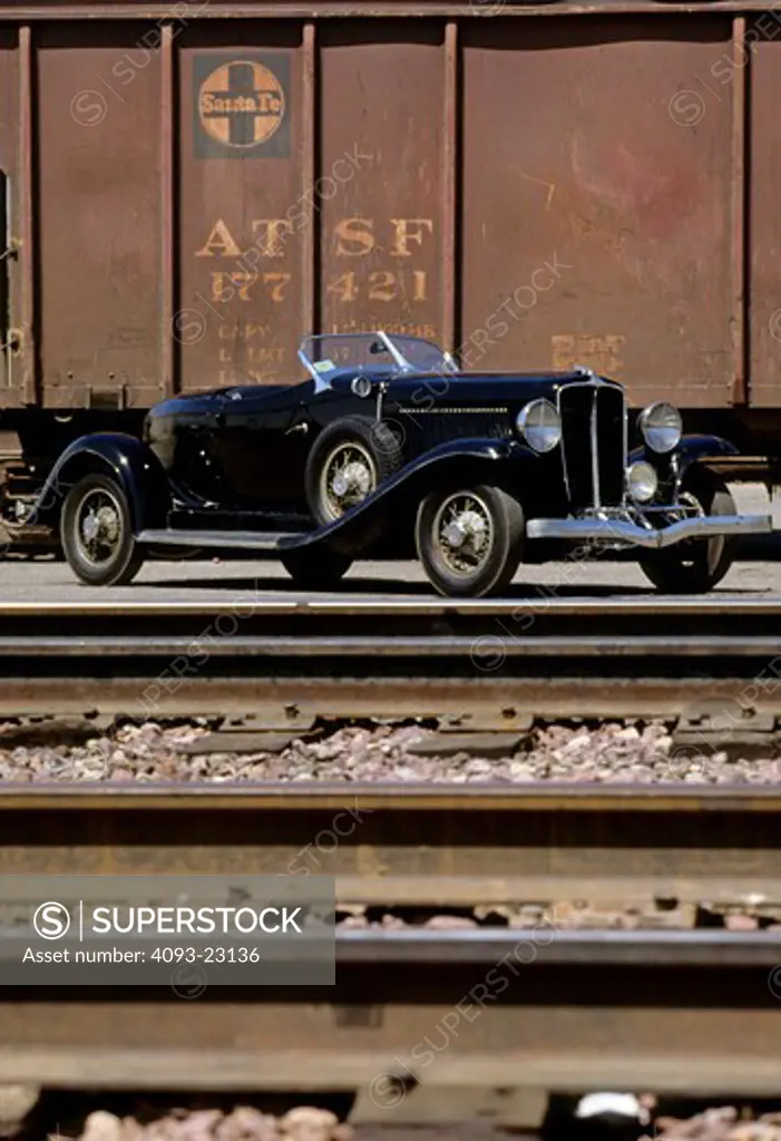 Aubrun Speedster 1932 1930s black train tracks