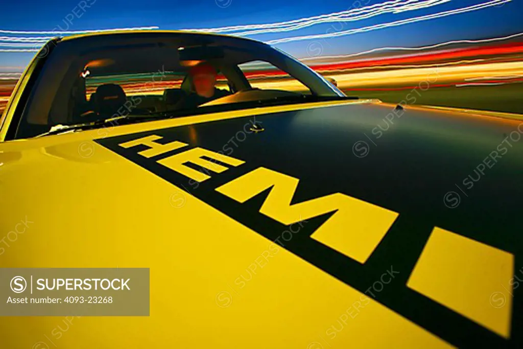 2006 Dodge Charger Daytona Yellow