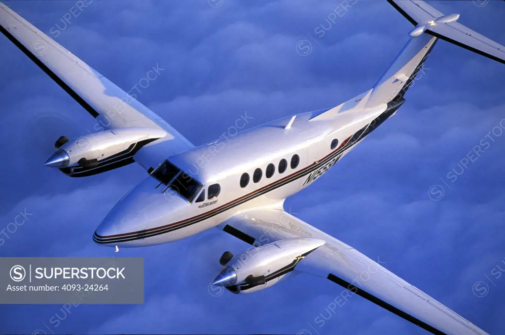 Turboprop Raytheon Prop Fixed Wing Aviat Airplanes Beech B200 King Air charter sky