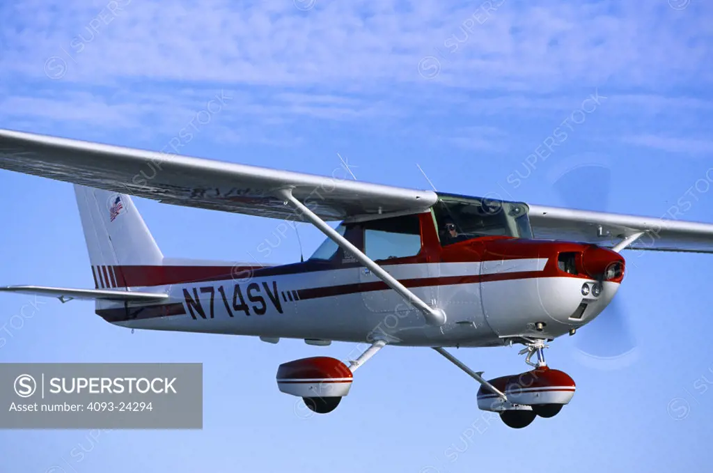 1977 Cessna C150 C 150 Omnivision slant tail flying.