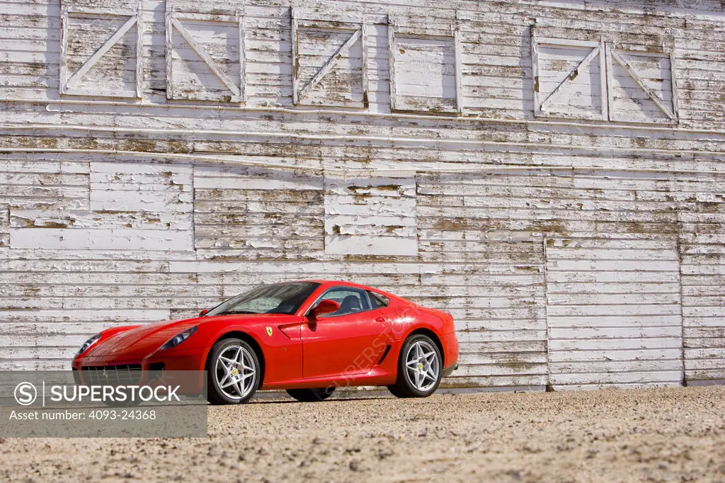 2008 Ferrari GT Raucously raw, luciously civil.