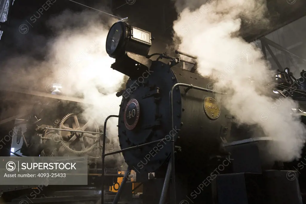 Detail view of 1910 4-6-0 engine Steam locomotive number 40