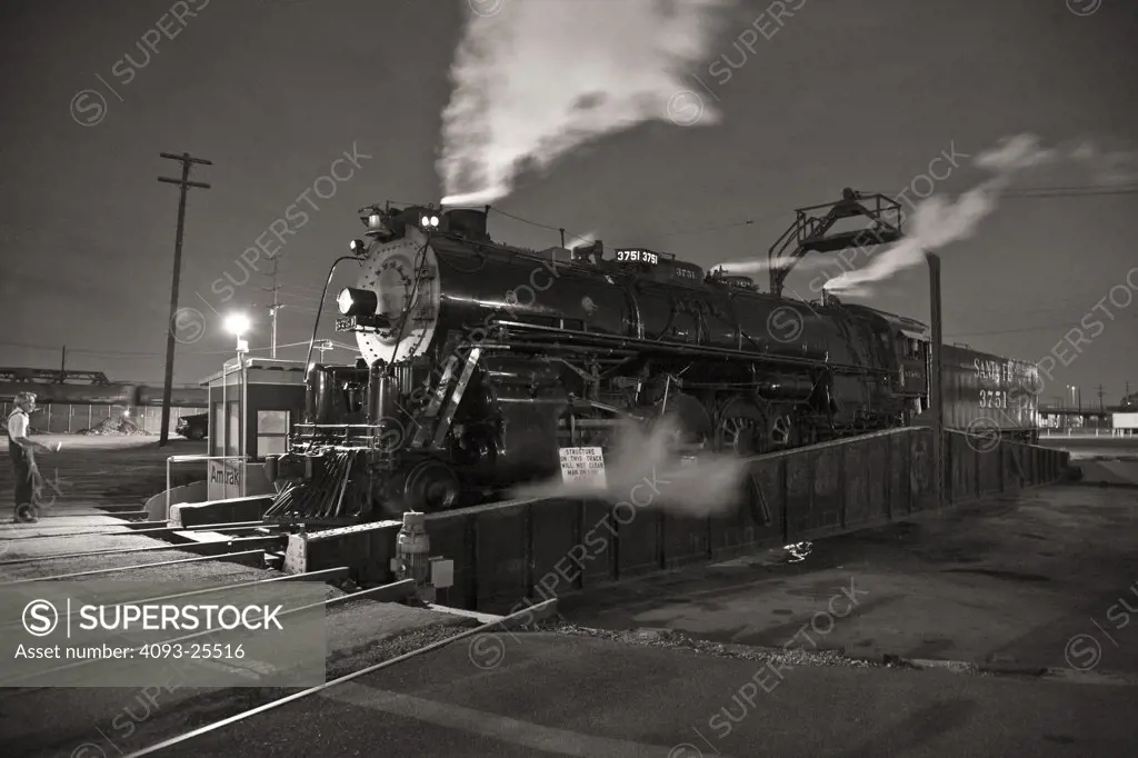 1927 Santa Fe 3751 restored 4-8-4 steam locomotive on turntable, side view