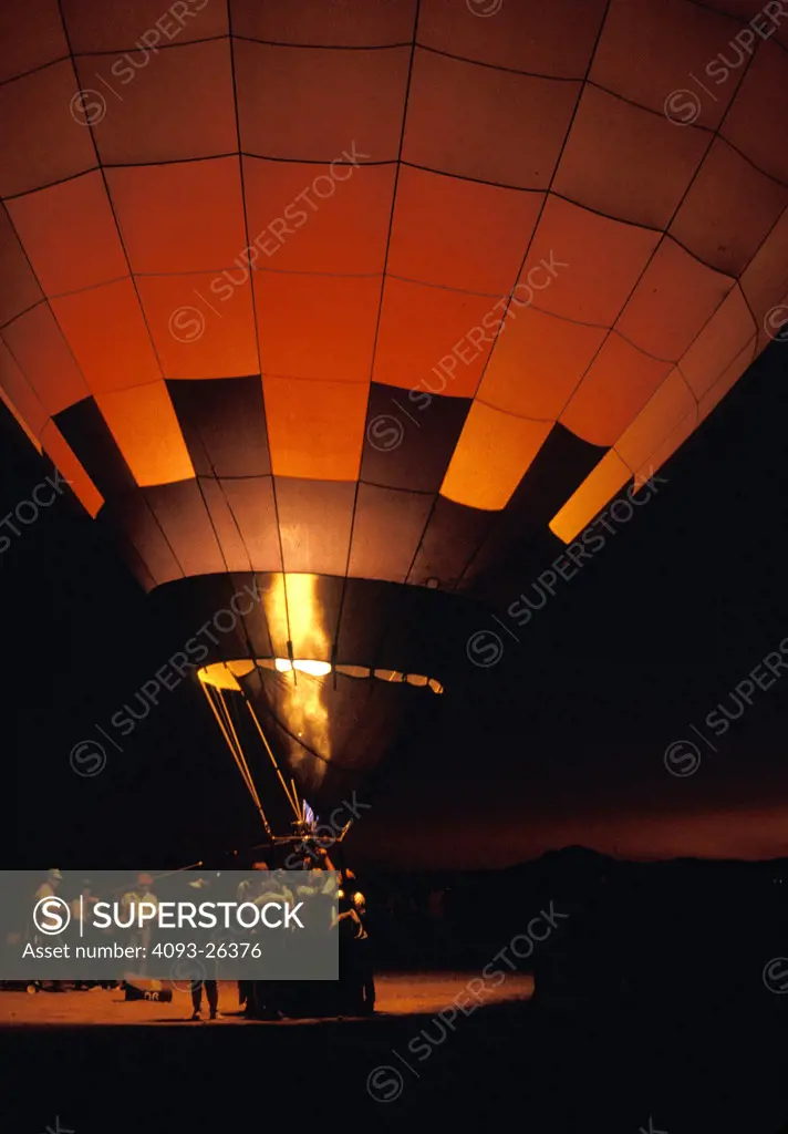Aviat hot air balloon glow