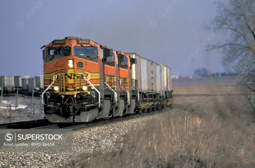 General Electric Dash 9-44CW BNSF 4980 Burlington Northern Santa Fe intermodal locomotive curve street
