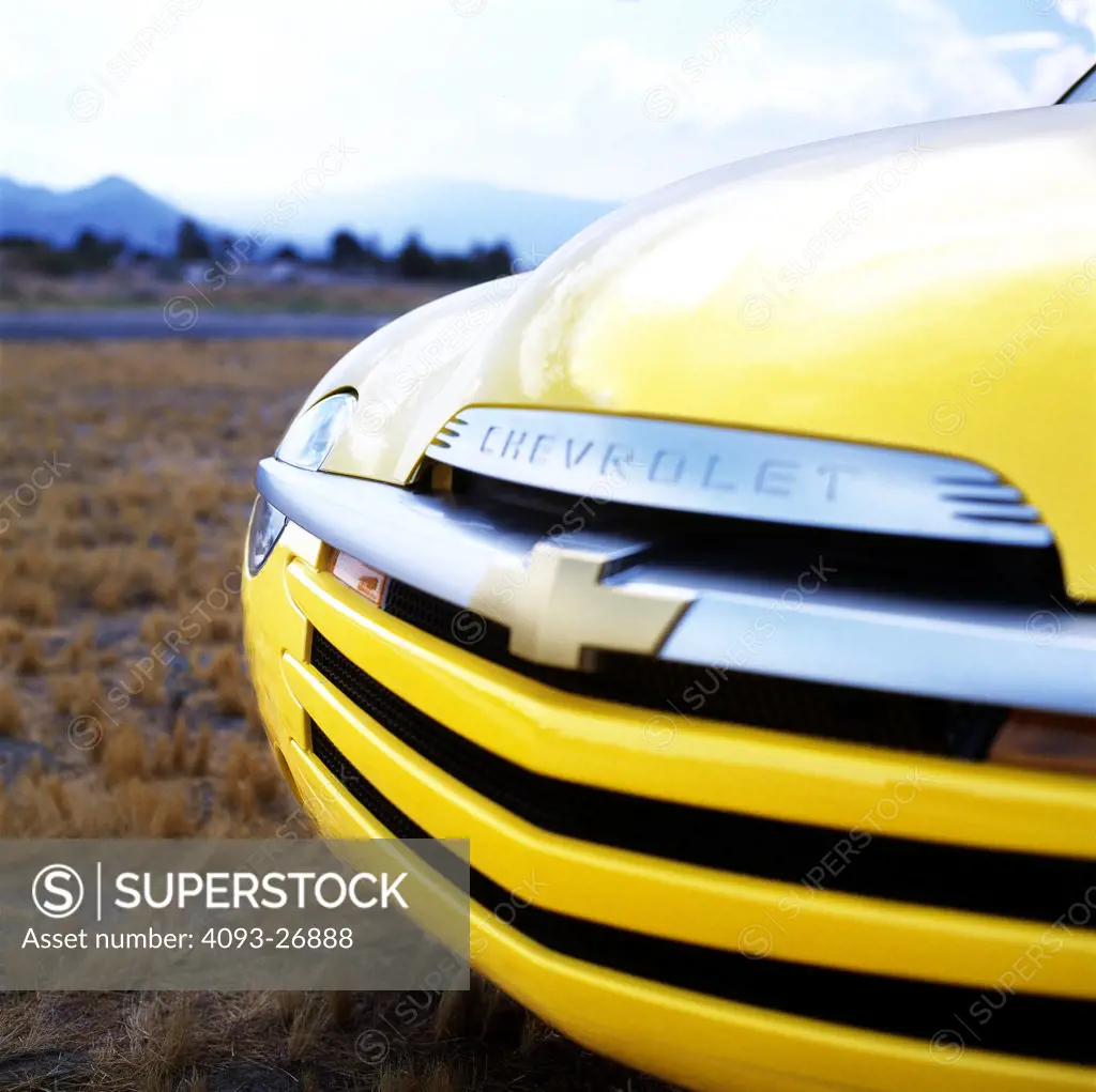 2004 Chevy SSR yellow grille
