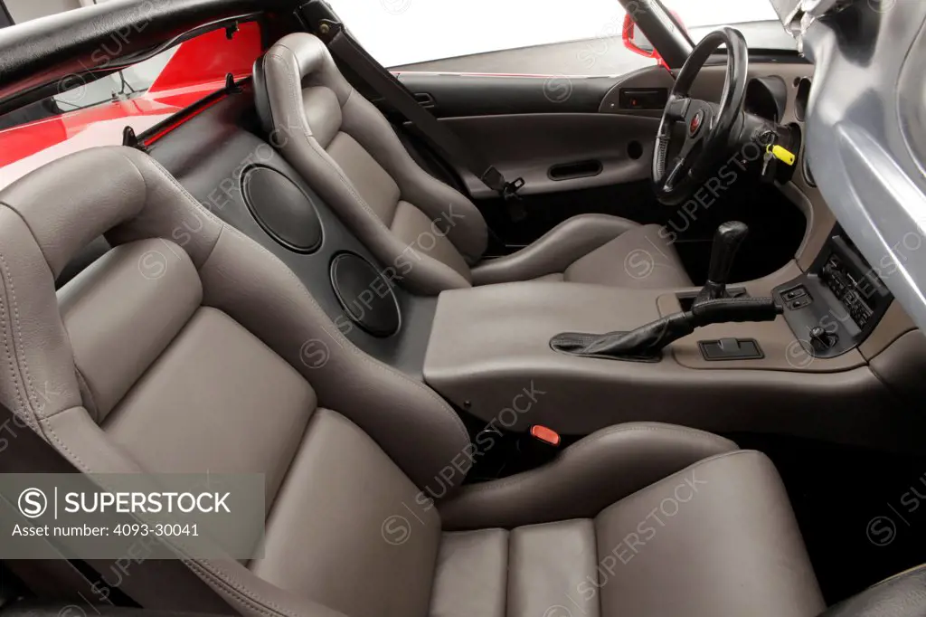 1992 Dodge Viper RT-10 Production Car #11 showing the seats, gear shift lever and hand brake