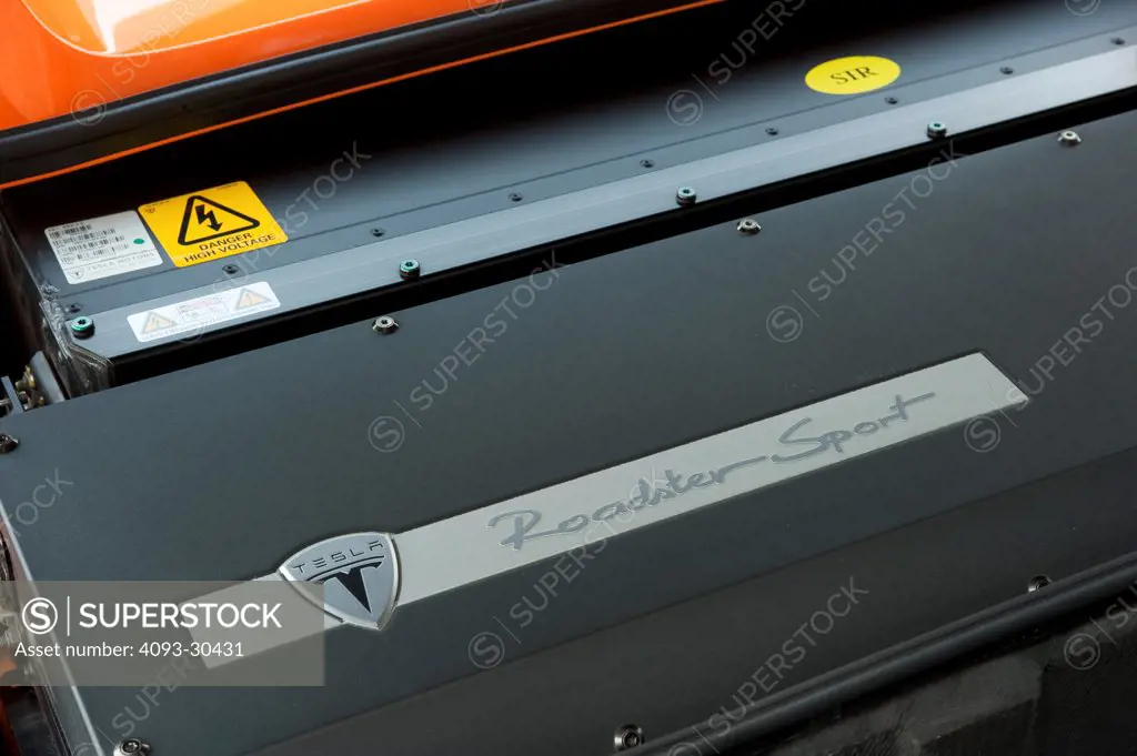 2010 Tesla RS Roadster under the rear hood motor