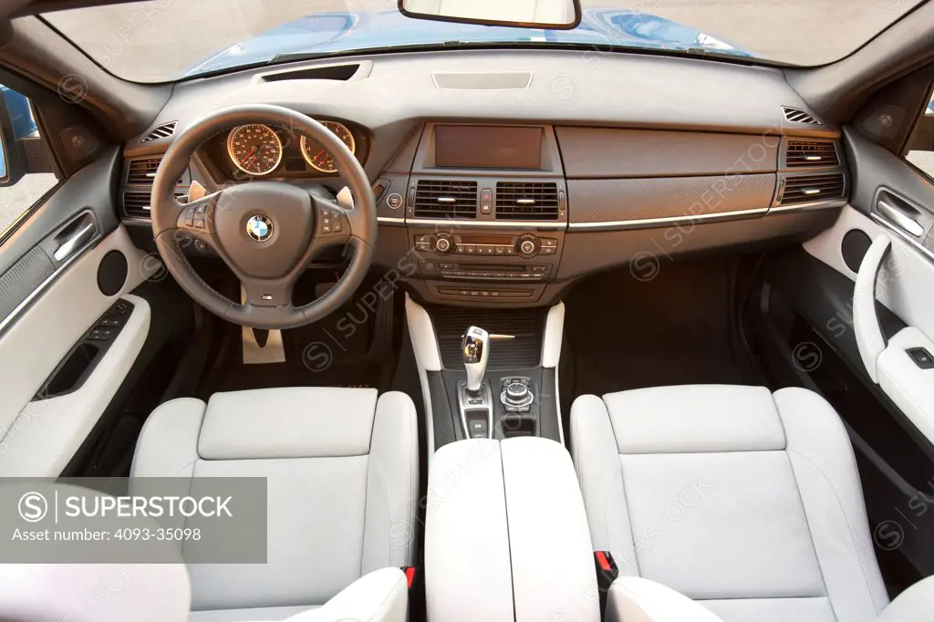 2010 BMW X5M interior view