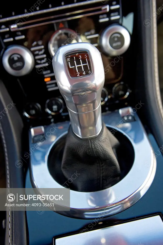 2009 Aston Martin DBS gear shift lever