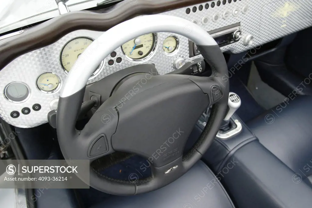 2006 Morgan Aero 8 showing the seats, instrument panel, dashboard, center console and gear shift lever