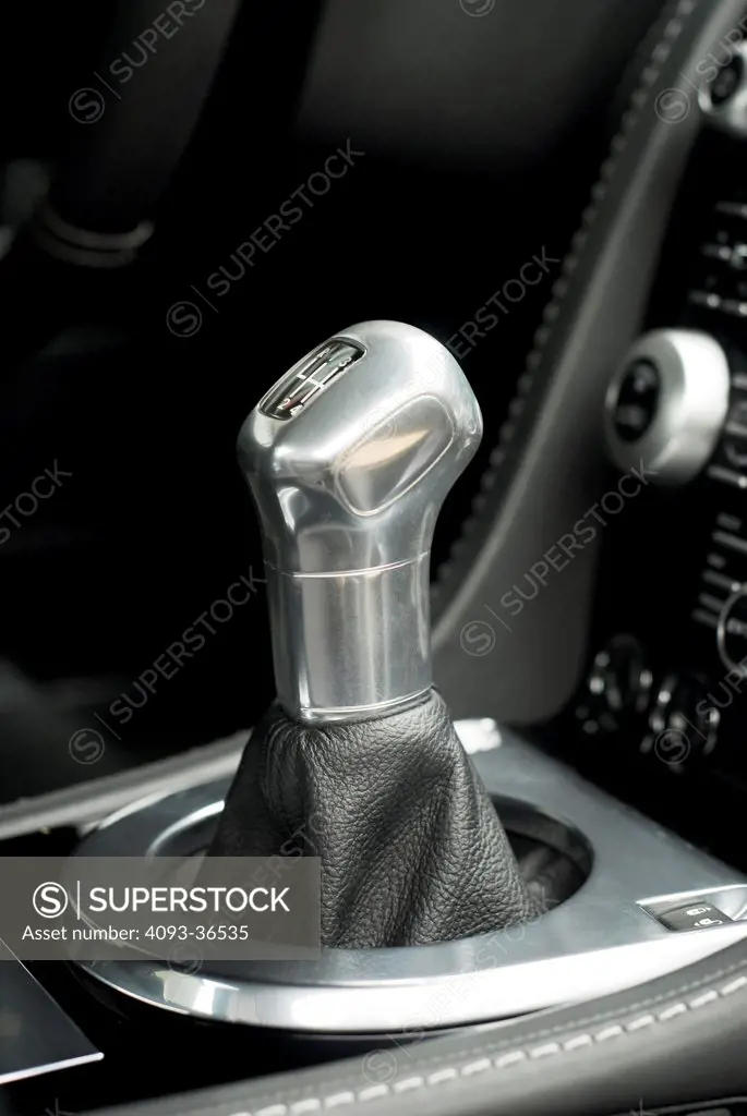2009 Aston Martin DBS, close-up on gear shift