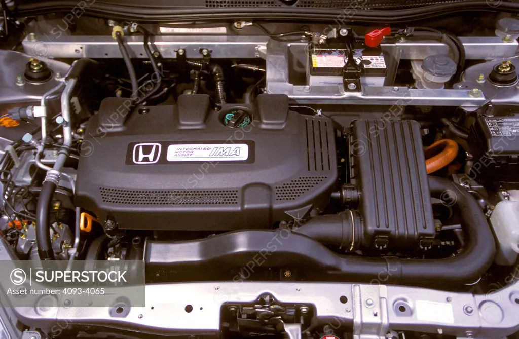 detail Honda Insight 2001 engine