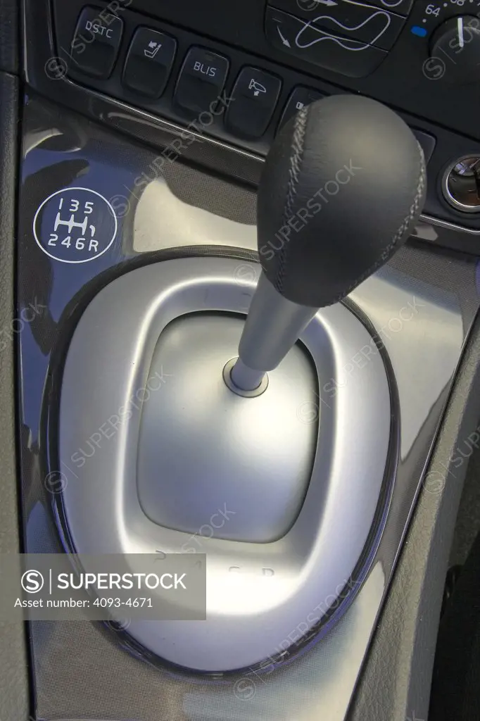 interior detail Swedish Manufacturers 2006 Volvo S60 Sport shifter gear lever silver trim