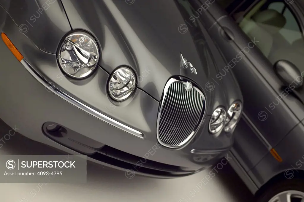 2006 Jaguar S-Type grey