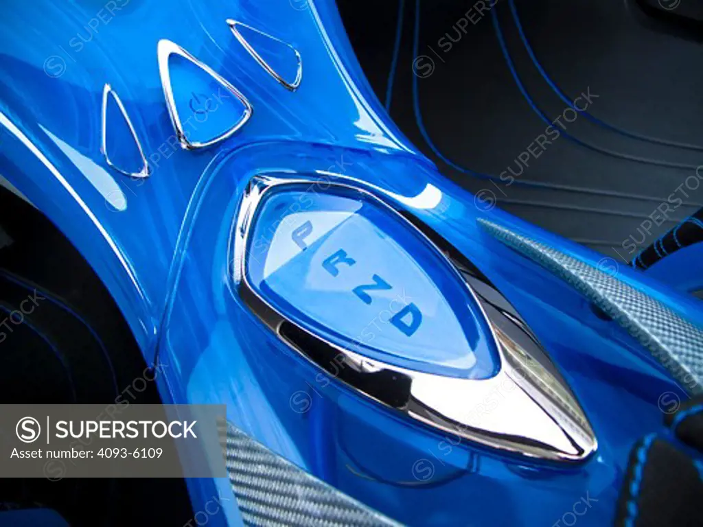 2009 Hyundai HCD-11 Nuvis Concept car interior automatic transmission, close-up