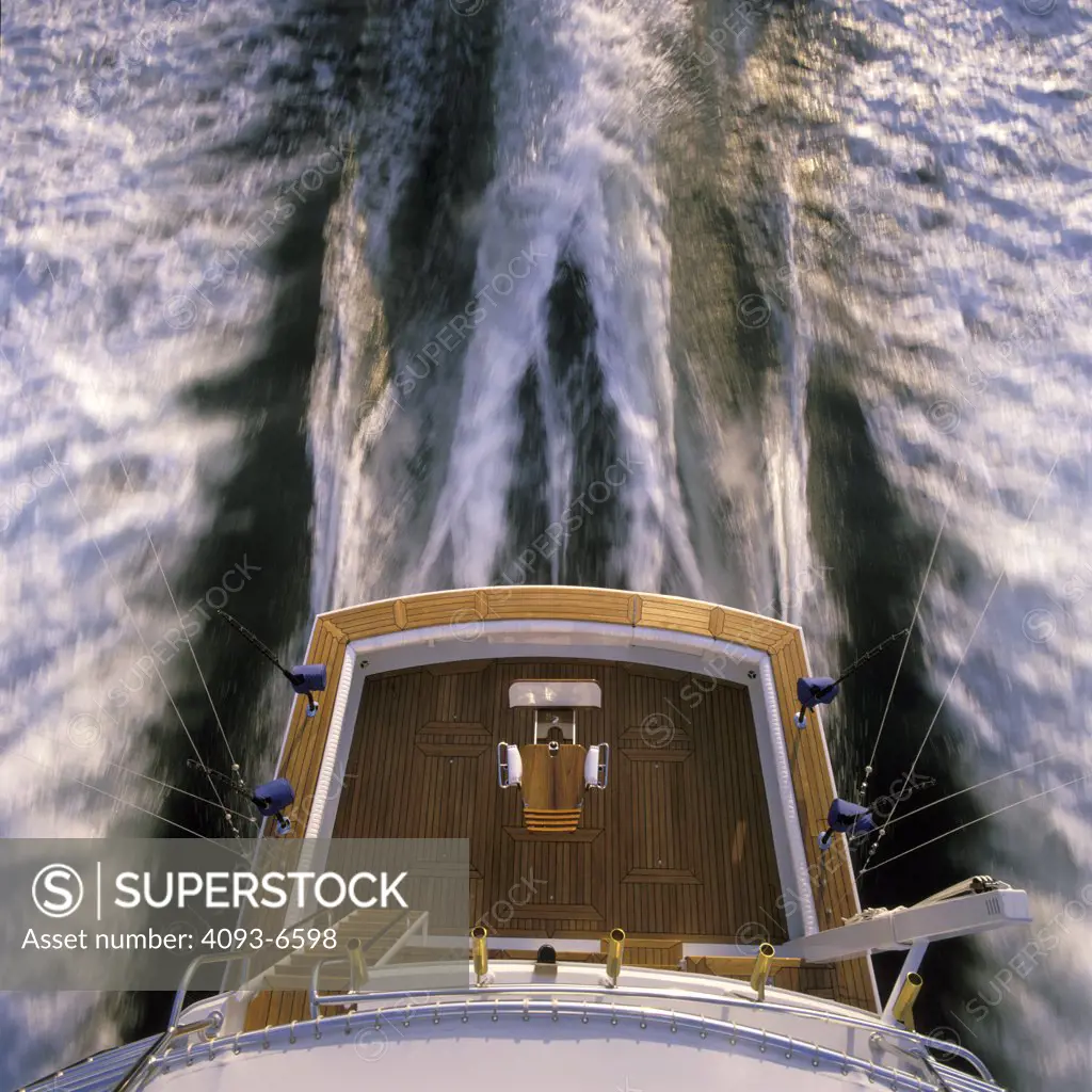 Striker Fishing Yacht powerboat motor power sportfishing boat transom overhead detail