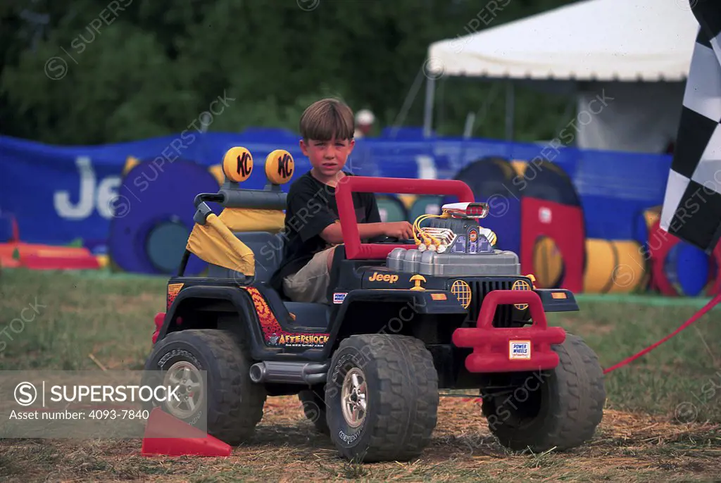 Jeep Toys Kid riding powerwheel Power Wheel