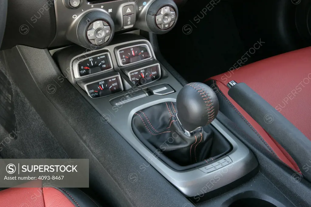 2010 Chevrolet Camaro gear shift, close-up