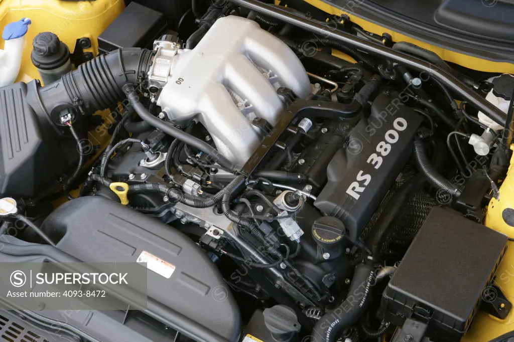 2010 Hyundai Genesis engine, close-up