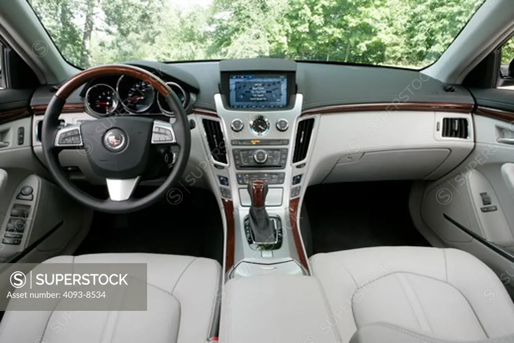 2010 Cadillac CTS Sport Wagon steering wheel and IP panel