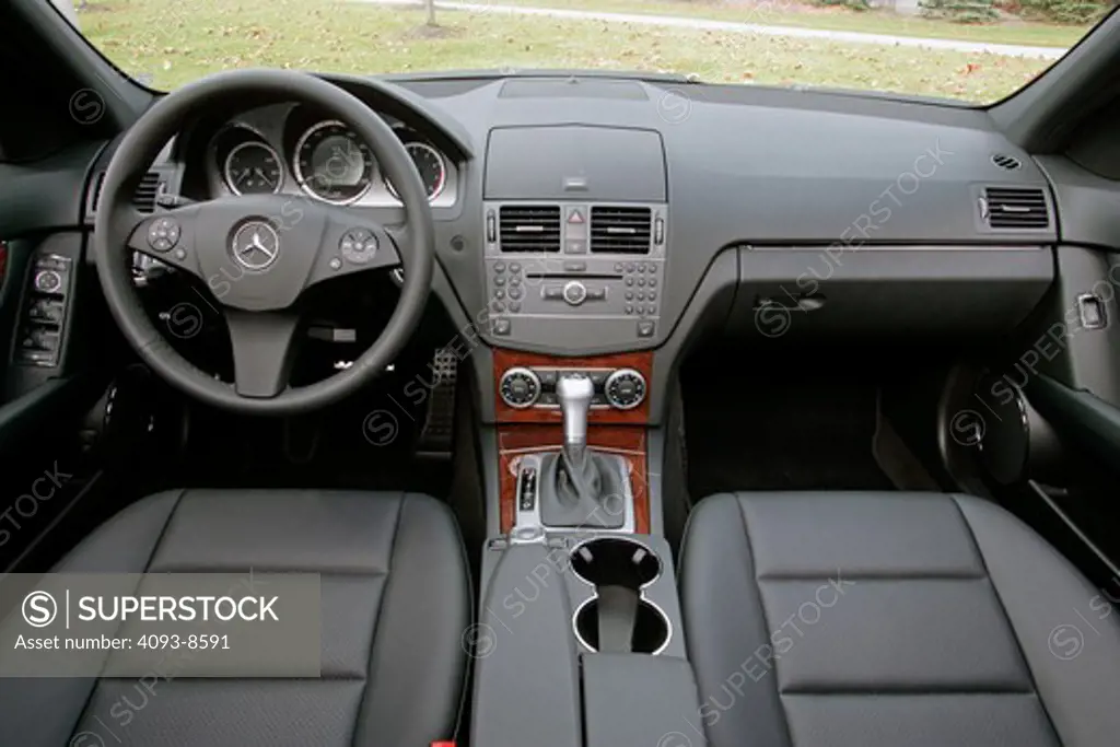 2010 Mercedes-Benz C-Class, C300 interior view of steering wheel and IP