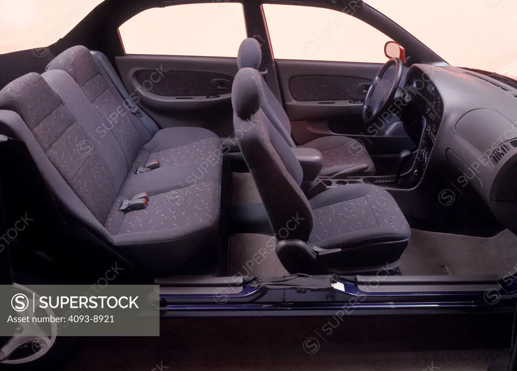interior Kia buck cutaway grey cloth seats