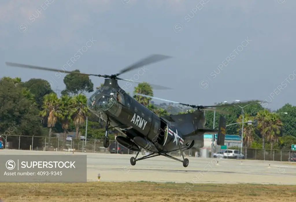 Military Helicopters Aviat Vertol H-21B Shawnee Korean War rare takeoff landing U.S. Army