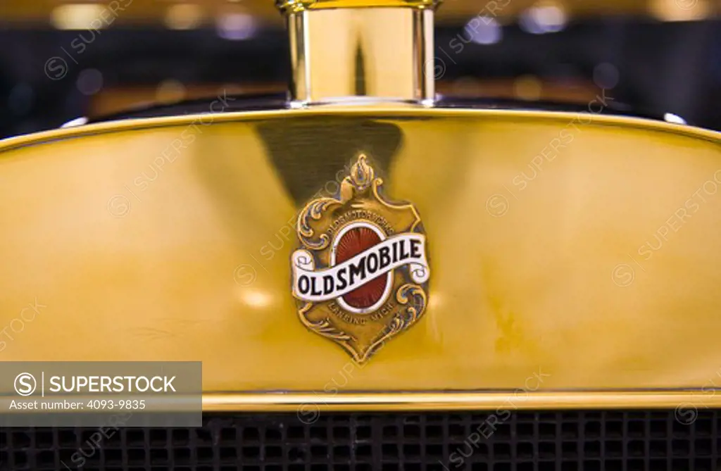 Badge / Logo of a 1911 Oldsmobile Series 27 Limousine . Owned by the Nethercutt Museum in Sylmar, California.