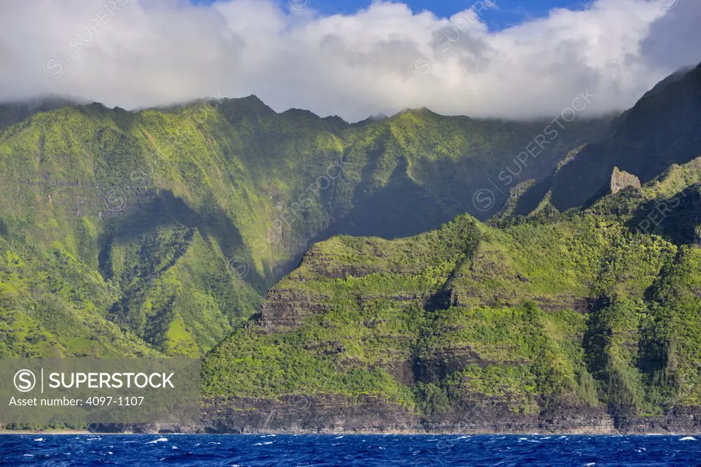 Mountain range at seaside, Na Pali Coast, Kauai, Hawaii, USA