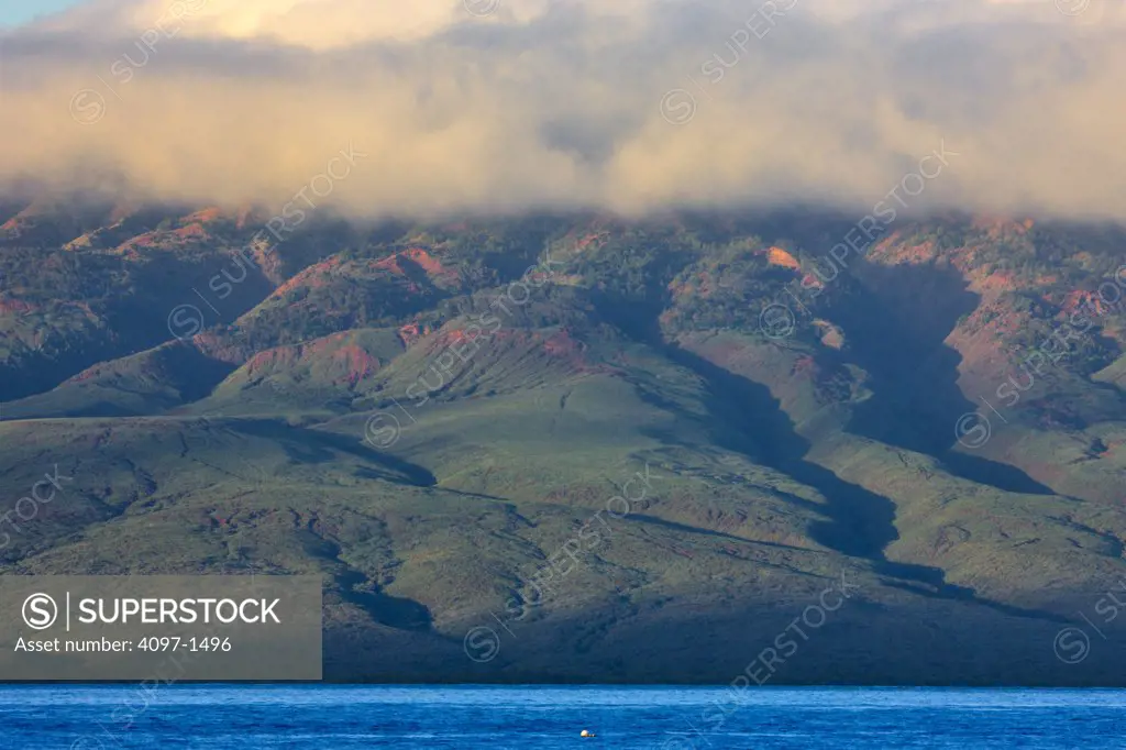Mountains at the seaside, Lahaina, Maui, Hawaii, USA