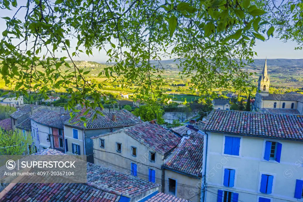 Town of Bonnieux in morning, Provence, France