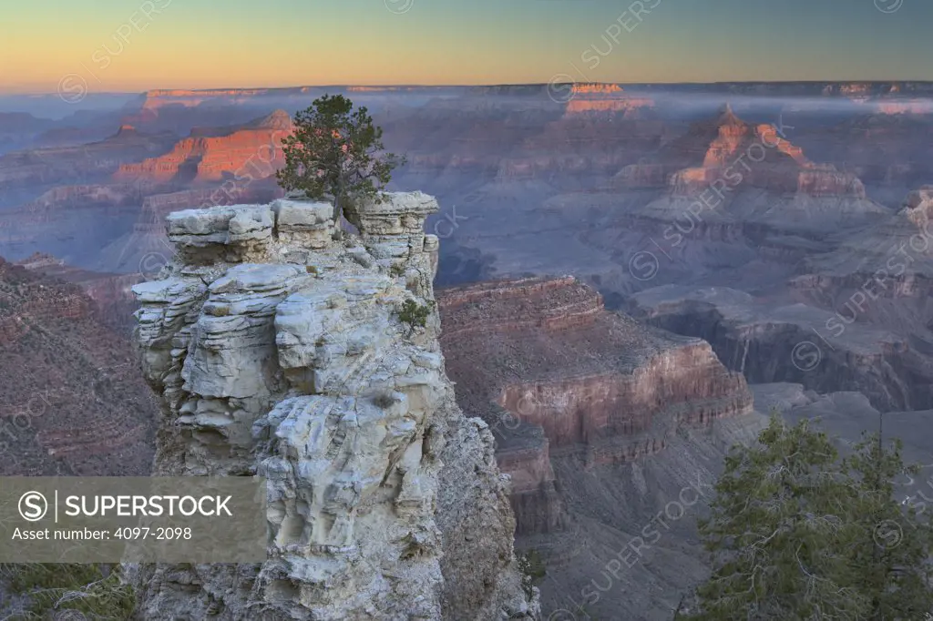 Canyon at sunrise, Yavapai Point, South Rim, Grand Canyon National Park, Arizona, USA