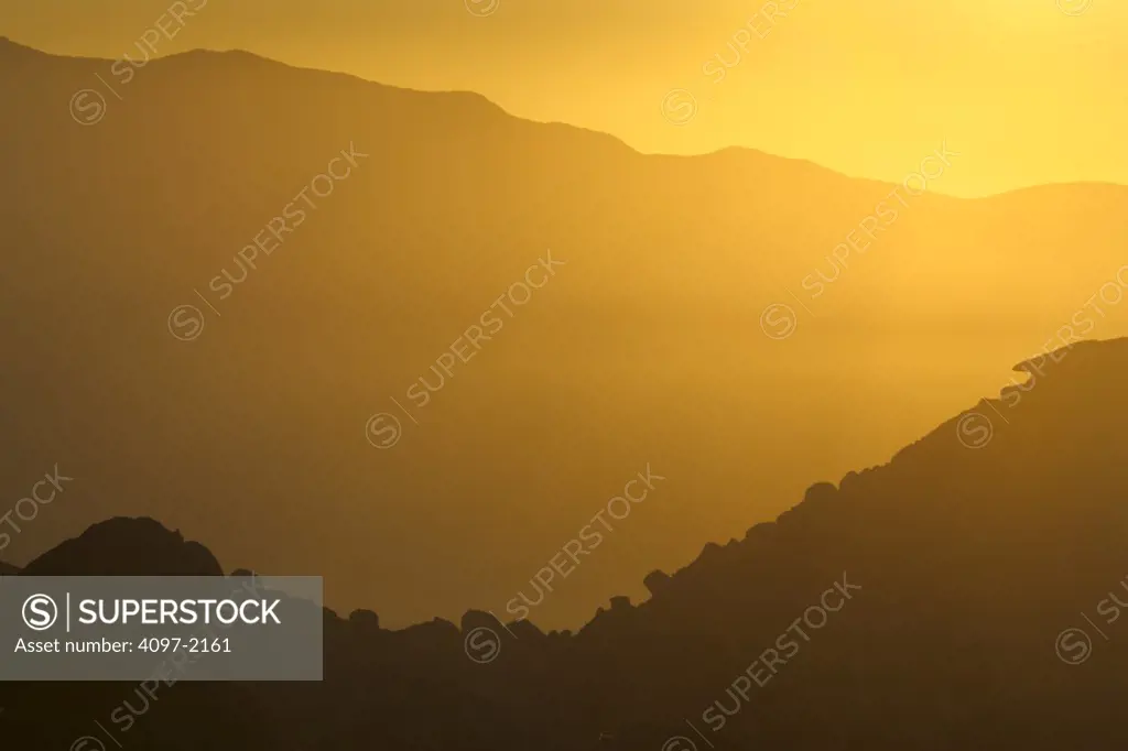 Silhouette of mountains at sunrise, Alabama Hills, Californian Sierra Nevada, California, USA
