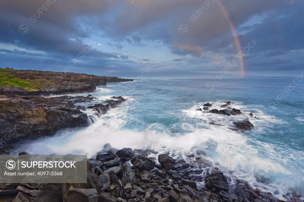 Rainbow over the ocean, Oneloa Bay Beach, Maui, Hawaii, USA