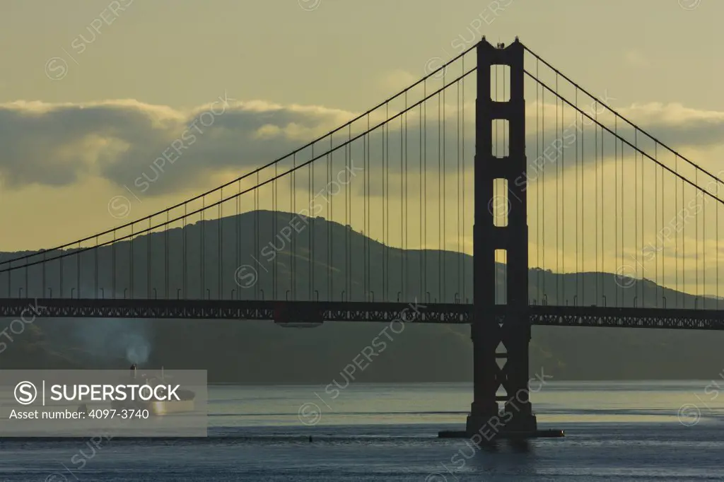 Suspension bridge across the bay, Golden Gate Bridge, San Francisco Bay, San Francisco, California, USA