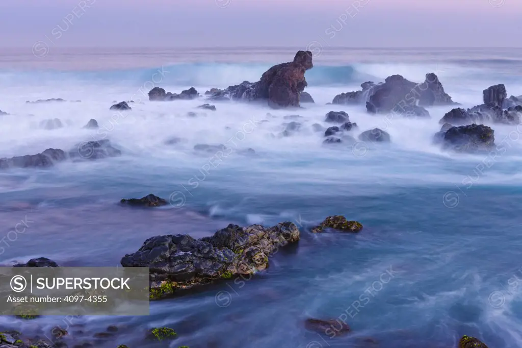 Rock formations at the coast, Hookipa Beach, Maui, Hawaii, USA