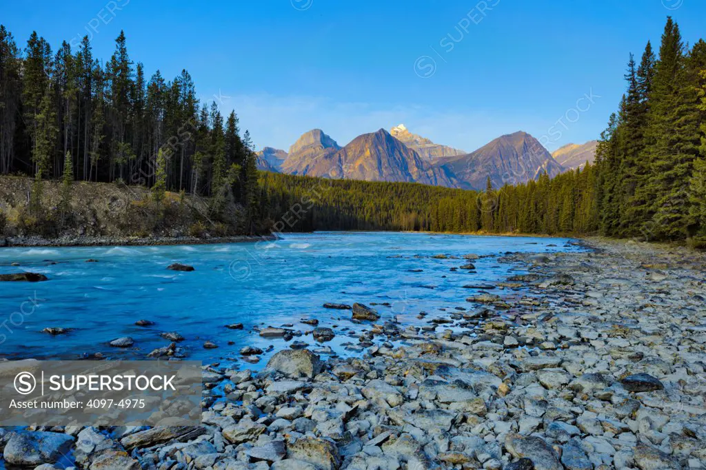 Canada, Alberta, Jasper National Park, Athabasca River