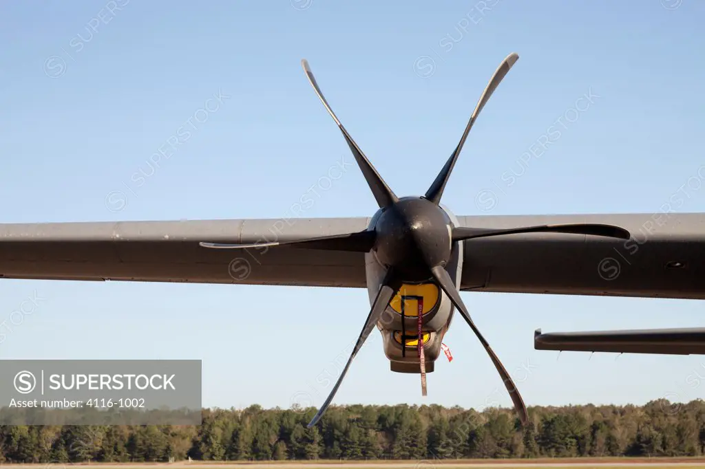 USA, Arkansas, Jacksonville, Lockheed C-130 propellers