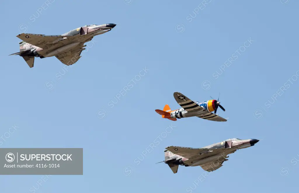 USA, Arkansas, Jacksonville, F4 Phantoms and P47 Thunderbolt flying in formation