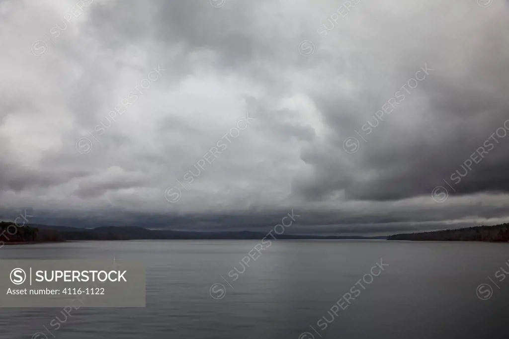 USA, Arkansas, Roland, Storm clouds over Lake Maumelle