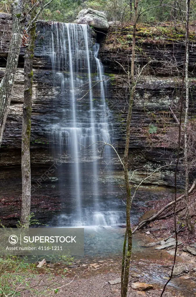 USA, Arkansas, Heber Springs, View of Cornelius Falls