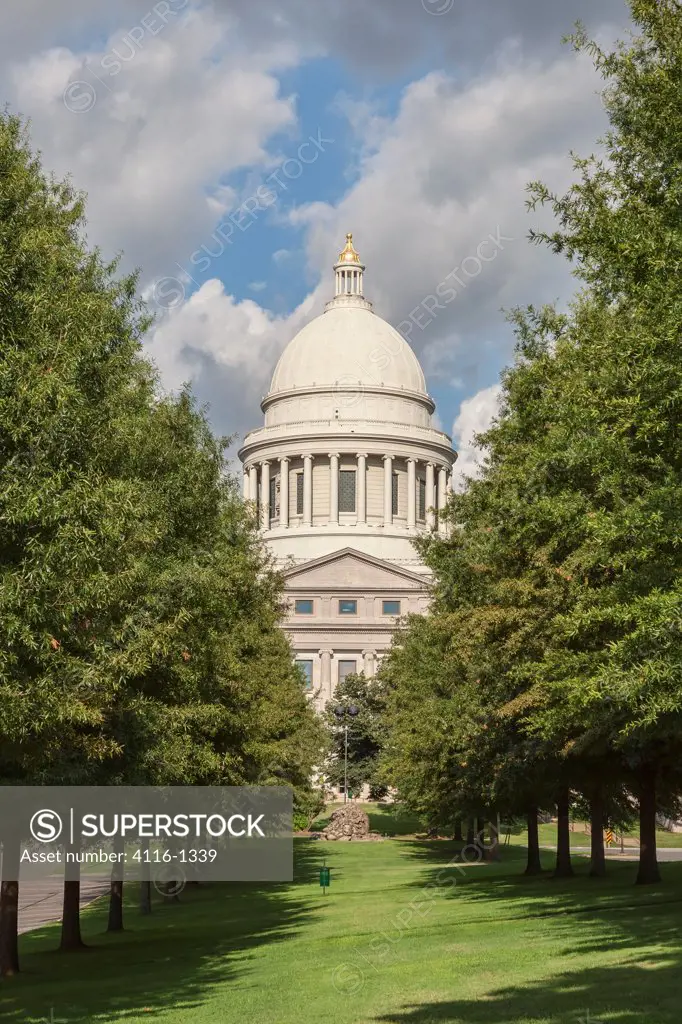 Government building in a city, Arkansas State Capitol, Little Rock, Pulaski County, Arkansas, USA