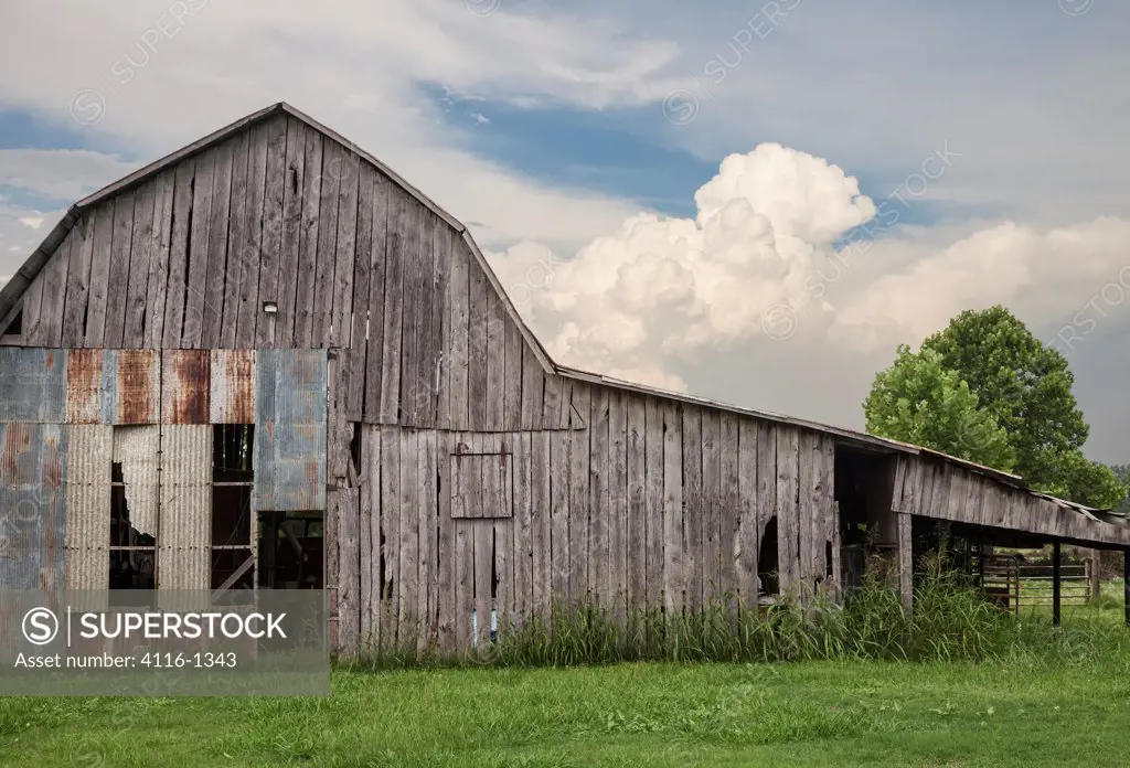 Old wooden barn in a field, Arkansas, USA