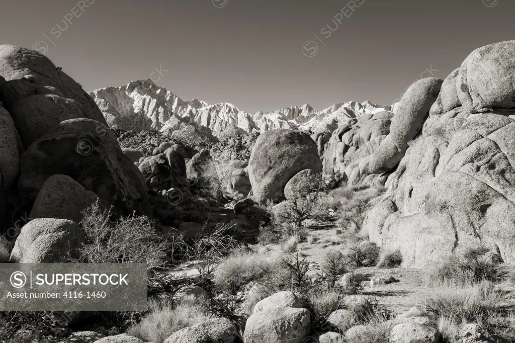 USA, California, View of Mt Whitney in Alabama Hills